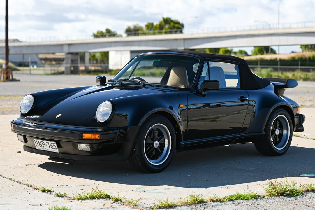 1985 Porsche 911 Carrera 3.2 - Image 13 of 31