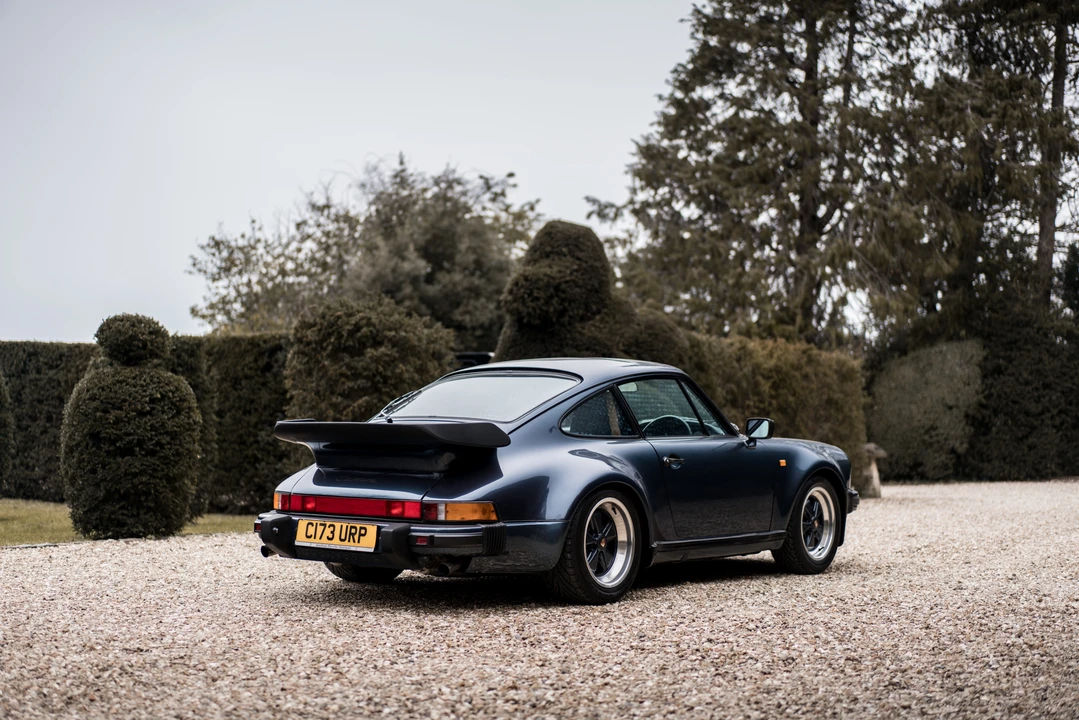 1985 Porsche 911 Carrera 3.2 - Image 12 of 31