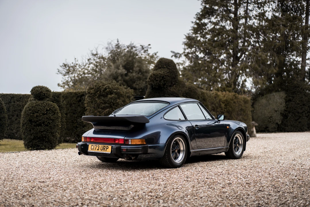 1985 Porsche 911 Carrera 3.2 - Image 13 of 31