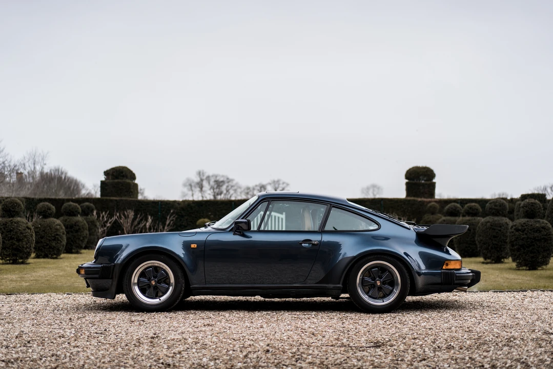 1985 Porsche 911 Carrera 3.2 - Image 7 of 31