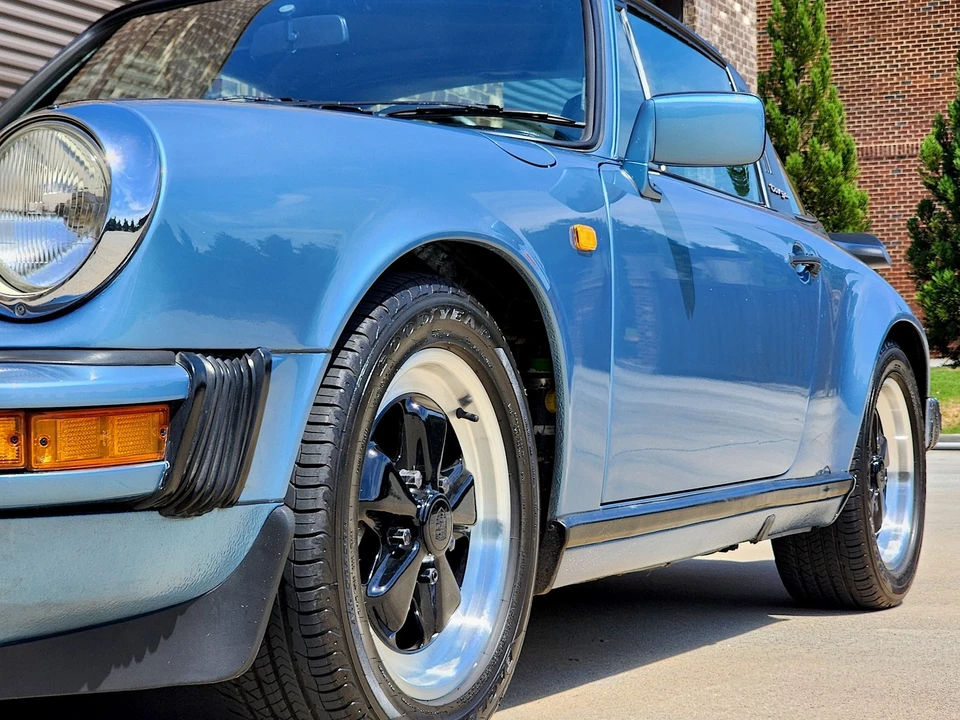 1985 Porsche 911 Carrera 3.2 - Image 29 of 31