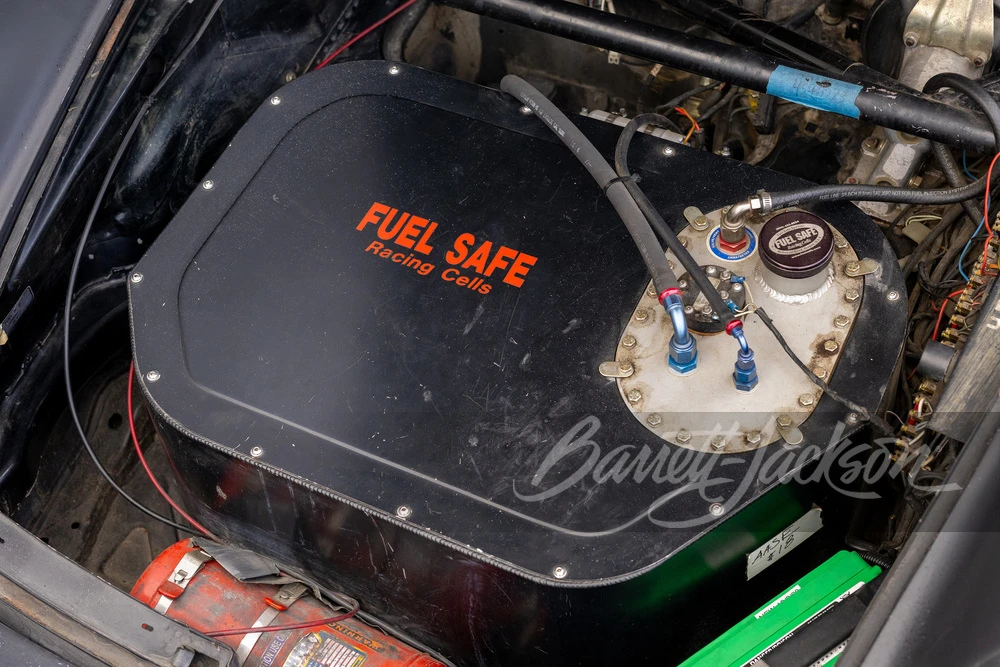 1985 Porsche 911 Carrera 3.2 - Image 9 of 31