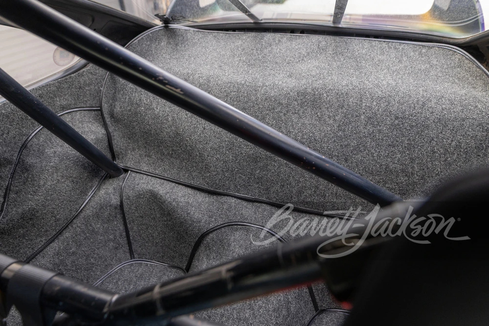 1985 Porsche 911 Carrera 3.2 - Image 24 of 31