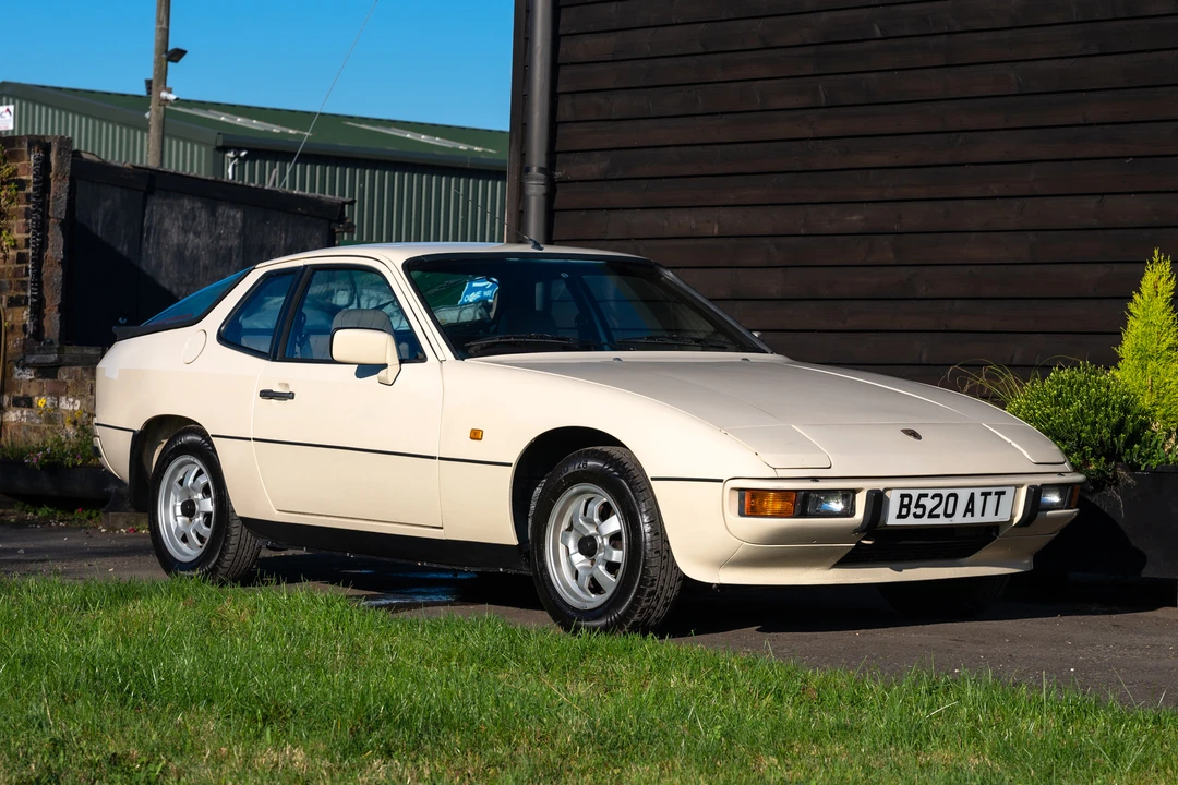 1985 Porsche 924 - Image 2 of 31