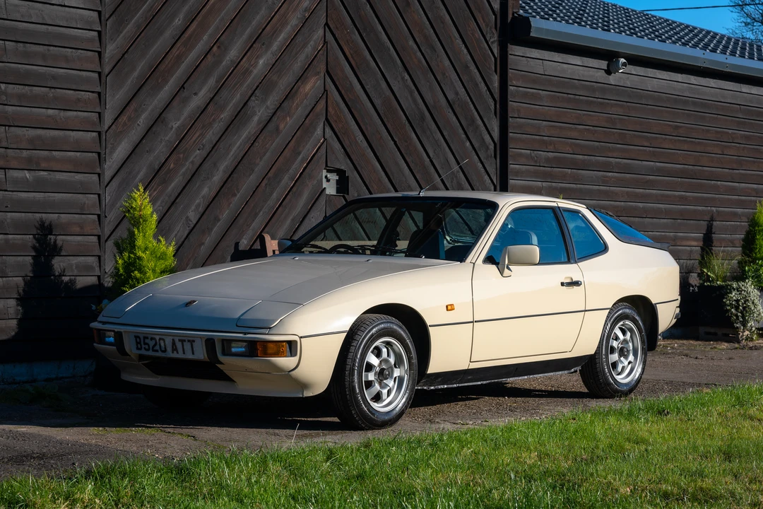 1985 Porsche 924 - Image 10 of 31