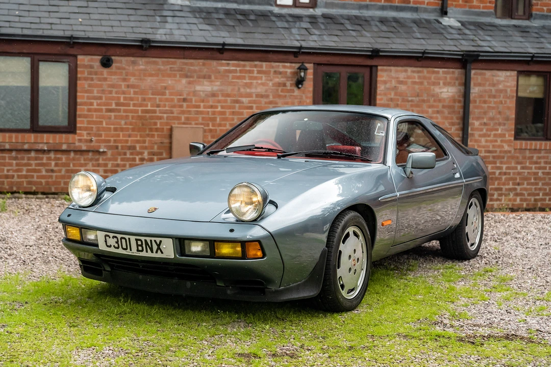 1985 Porsche 928 S - Image 2 of 31