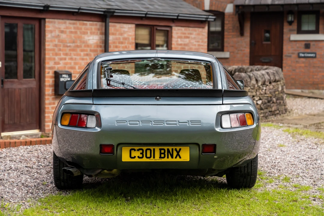 1985 Porsche 928 S - Image 13 of 31