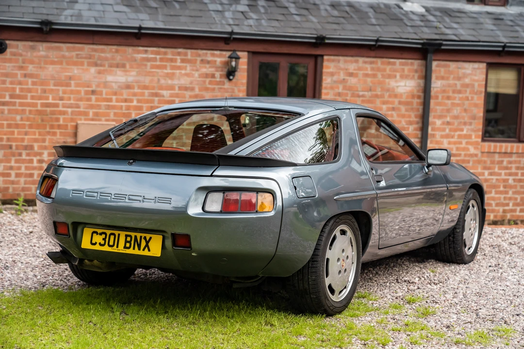 1985 Porsche 928 S - Image 7 of 31