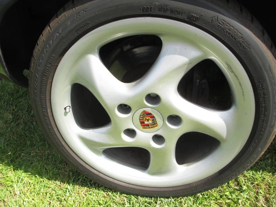 1985 Porsche 928 S - Image 6 of 21