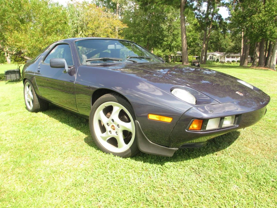 1985 Porsche 928 S - Image 4 of 21