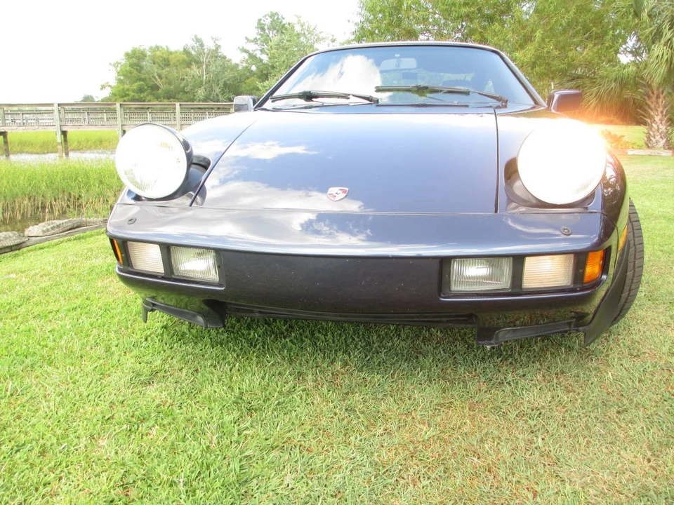 1985 Porsche 928 S - Image 11 of 21