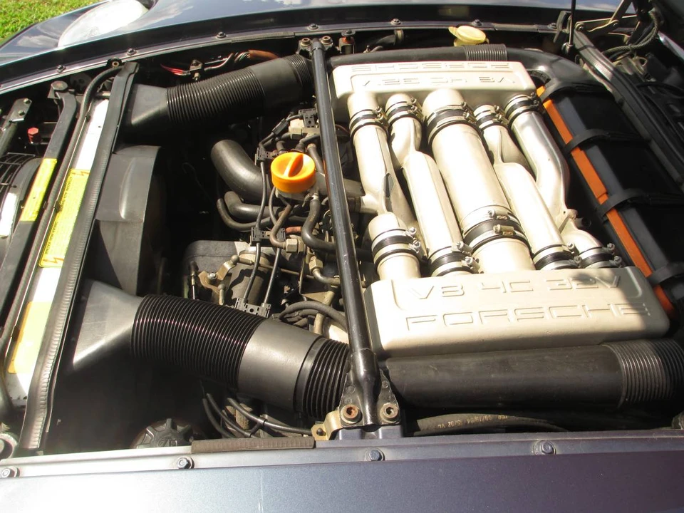 1985 Porsche 928 S - Image 10 of 21