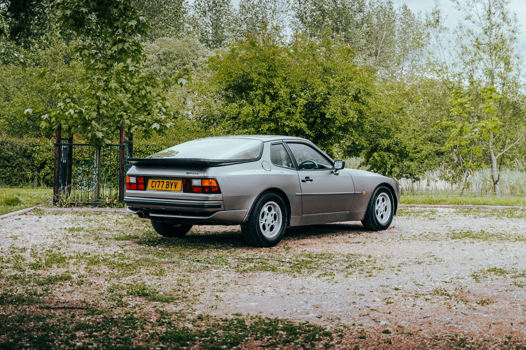 1985 Porsche 944 - Image 8 of 31