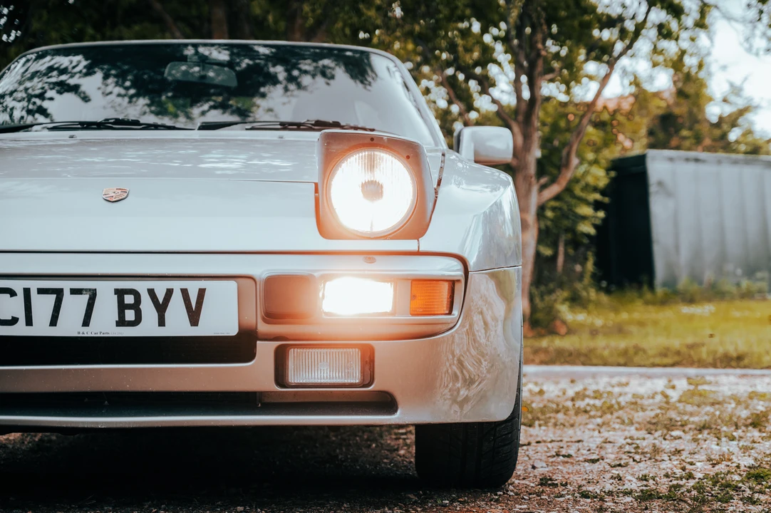 1985 Porsche 944 - Image 22 of 31