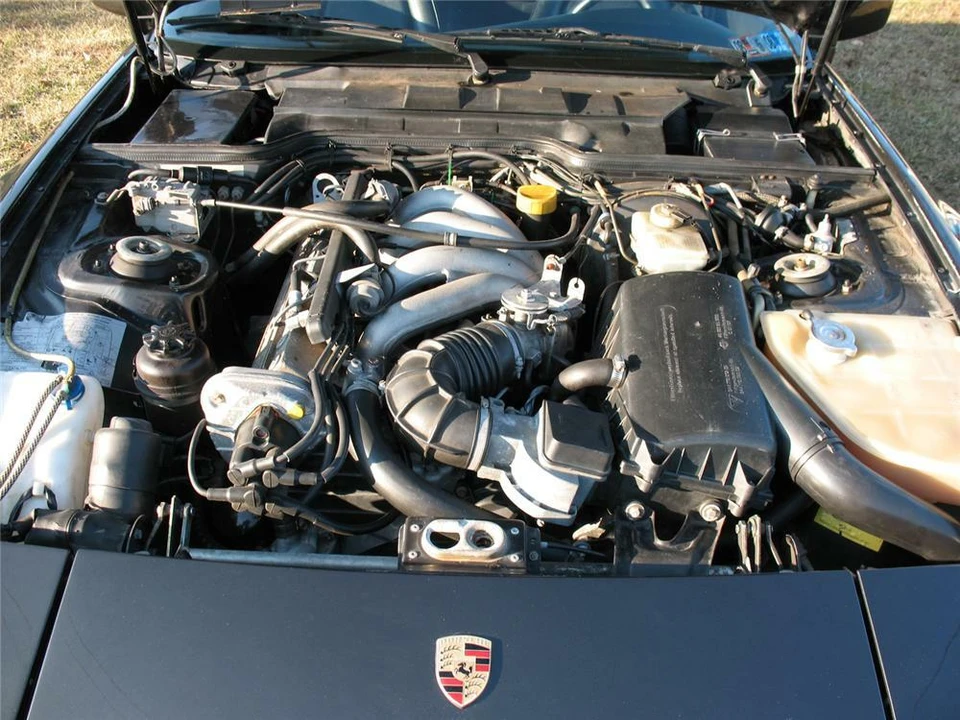 1985 Porsche 944 - Image 3 of 5