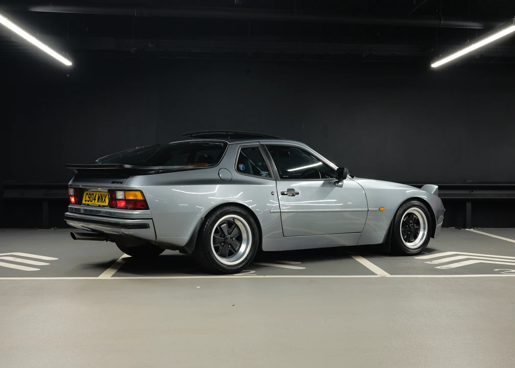 1985 Porsche 944 - Image 14 of 31