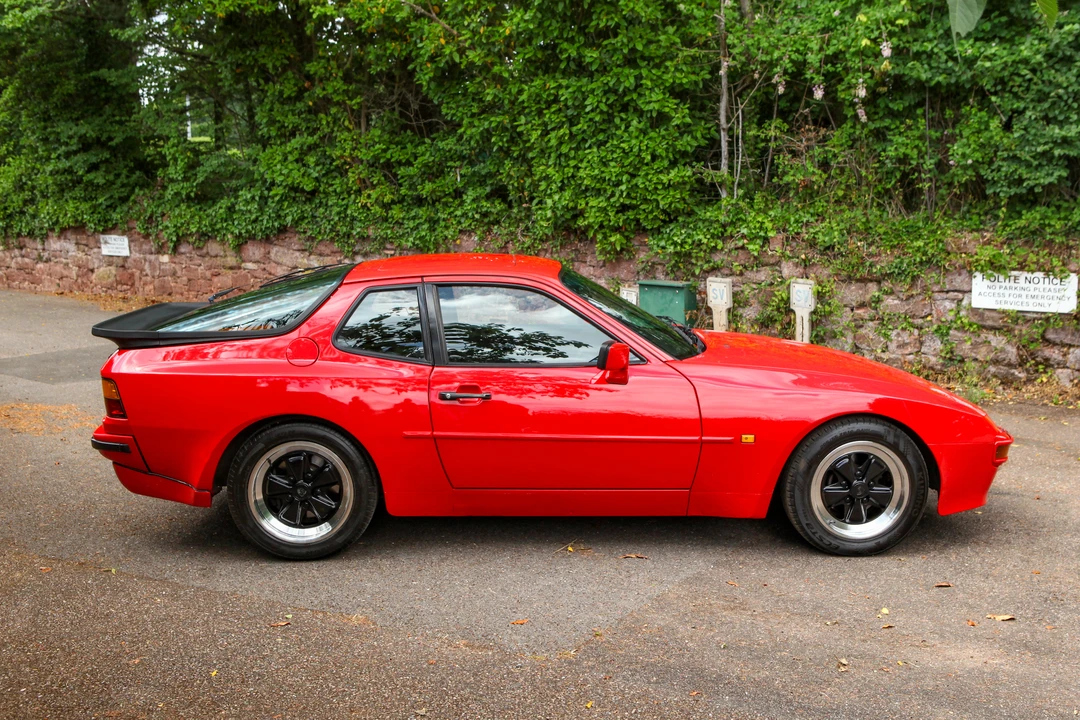 1985 Porsche 944 - Image 9 of 31