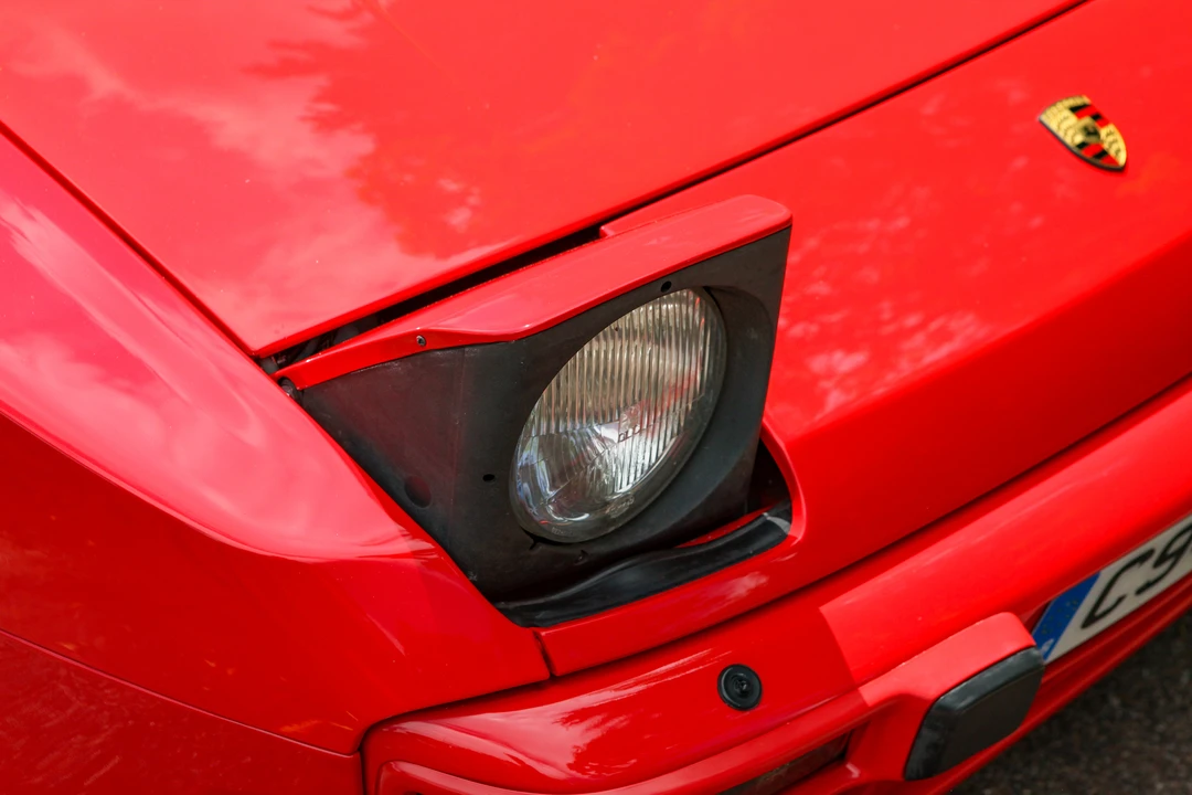1985 Porsche 944 - Image 22 of 31