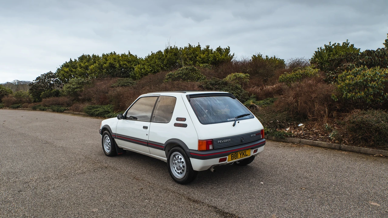 1985 Peugeot 205 GTI - Image 5 of 31