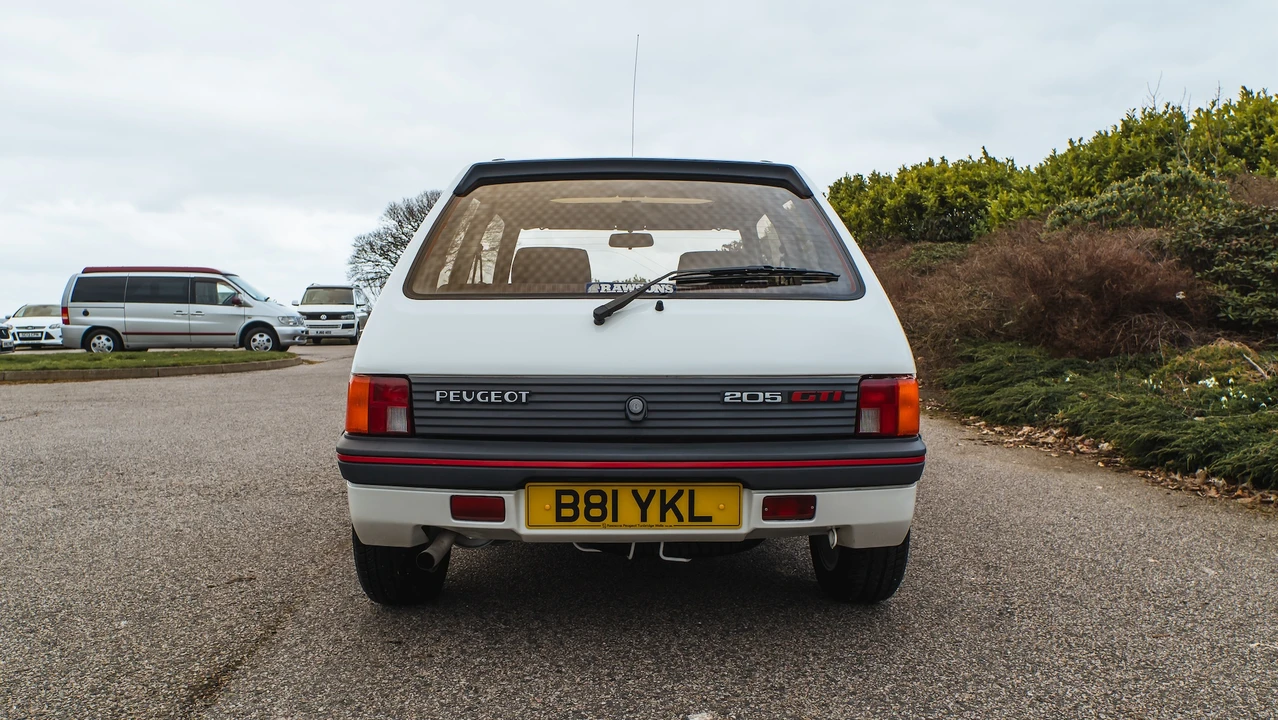 1985 Peugeot 205 GTI - Image 8 of 31