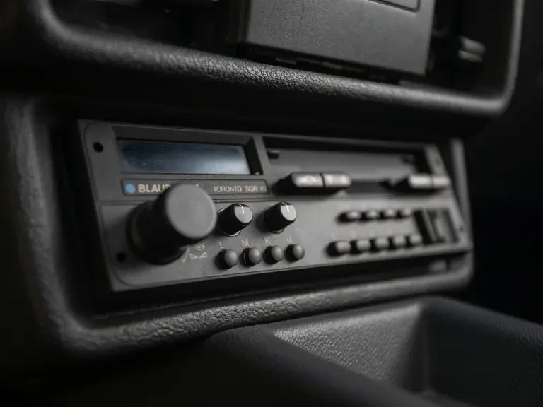 1985 Peugeot 205 - Image 28 of 31