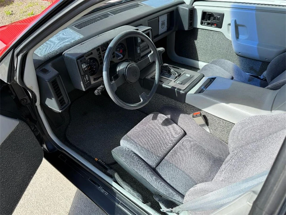 1985 Pontiac Fiero GT - Image 9 of 31
