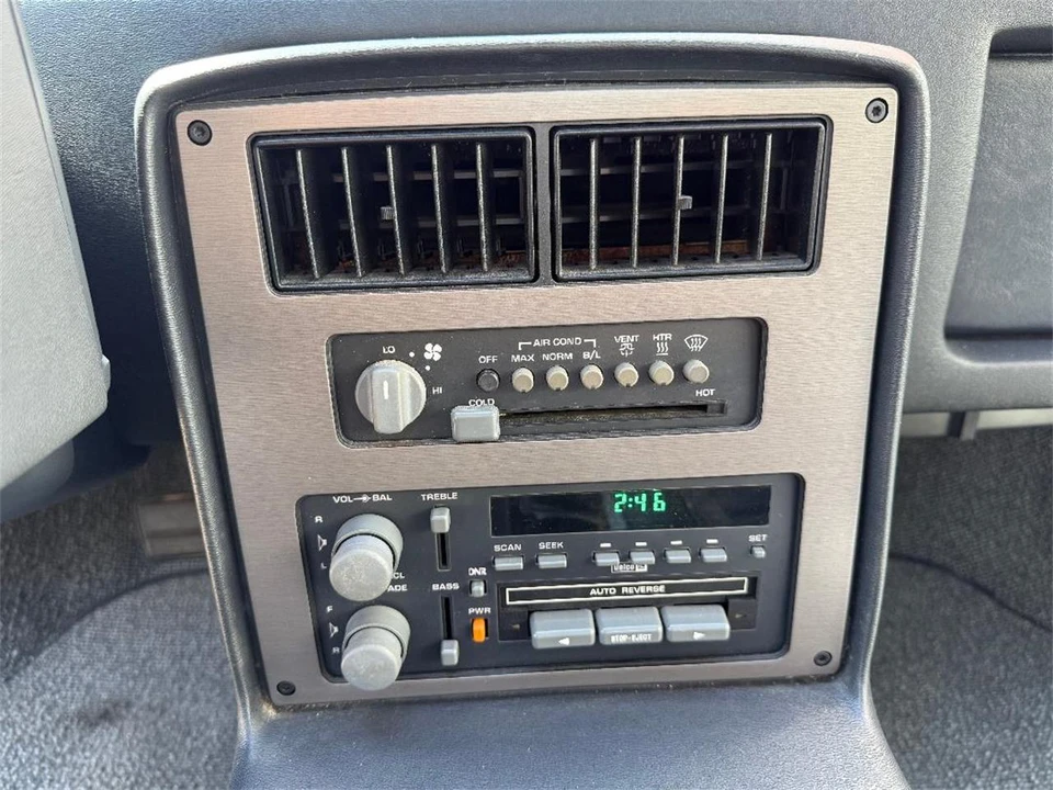 1985 Pontiac Fiero GT - Image 12 of 31