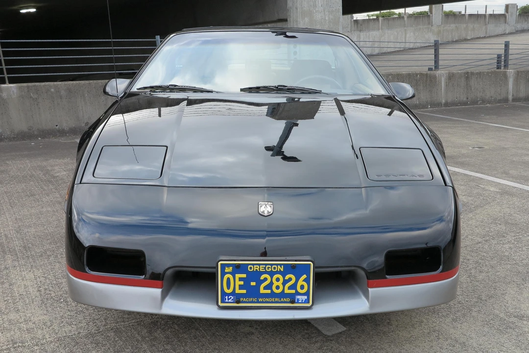 1985 Pontiac Fiero GT - Image 2 of 31