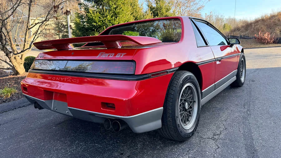 1985 Pontiac Fiero GT - Image 3 of 27