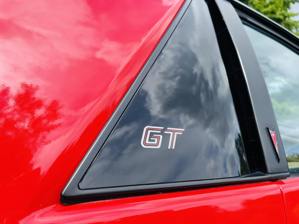 1985 Pontiac Fiero GT - Image 22 of 31