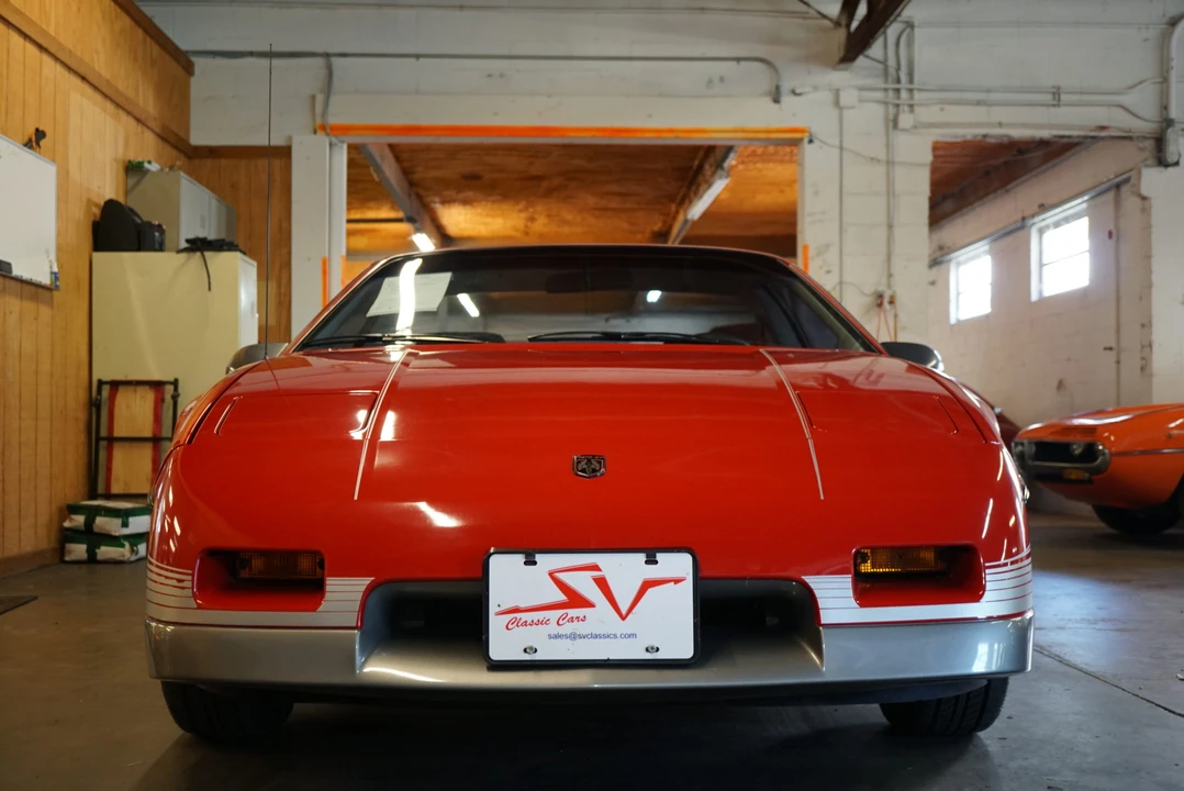 1985 Pontiac Fiero GT - Image 19 of 31