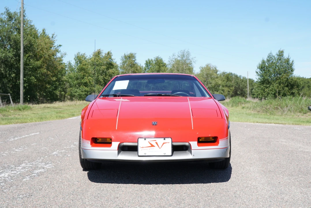 1985 Pontiac Fiero GT - Image 21 of 31