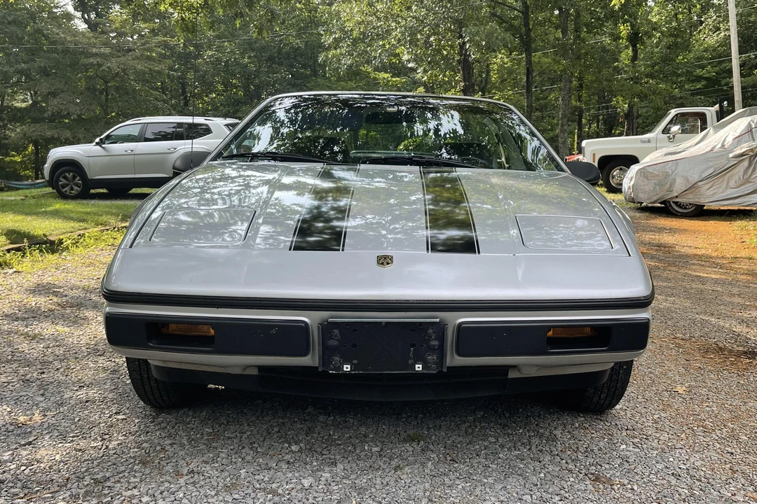 1985 Pontiac Fiero - Image 2 of 31