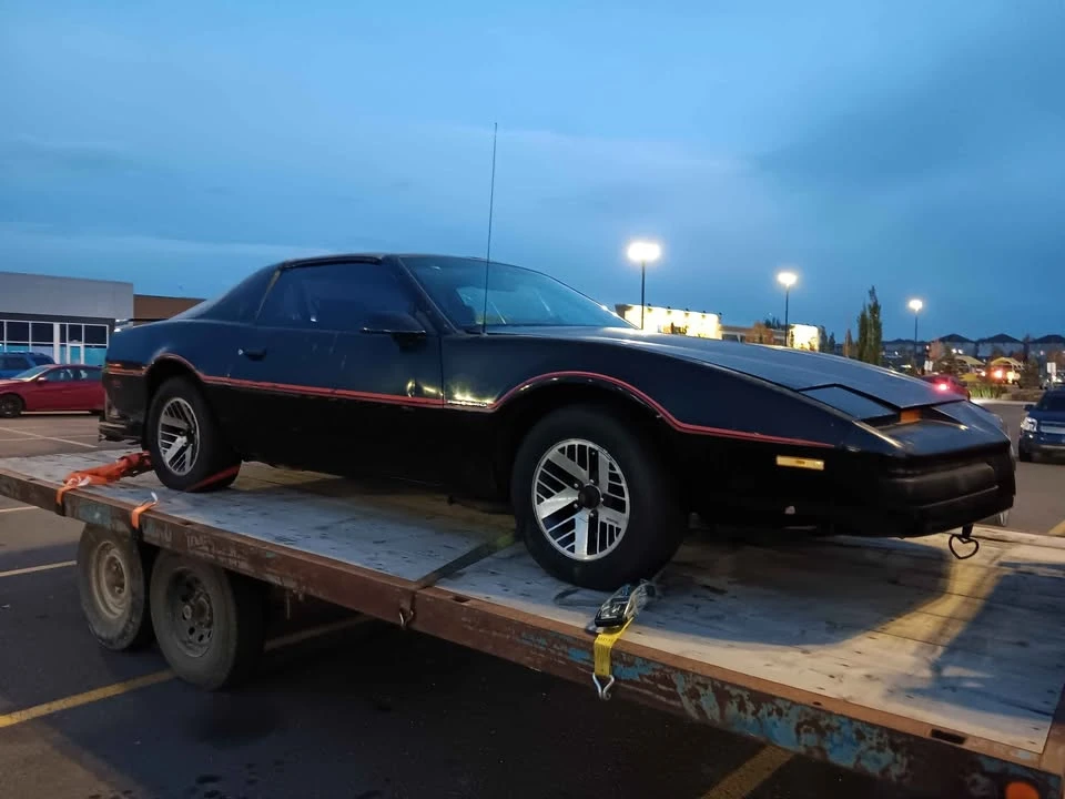 1985 Pontiac Firebird 3rd Gen - Image 8 of 10