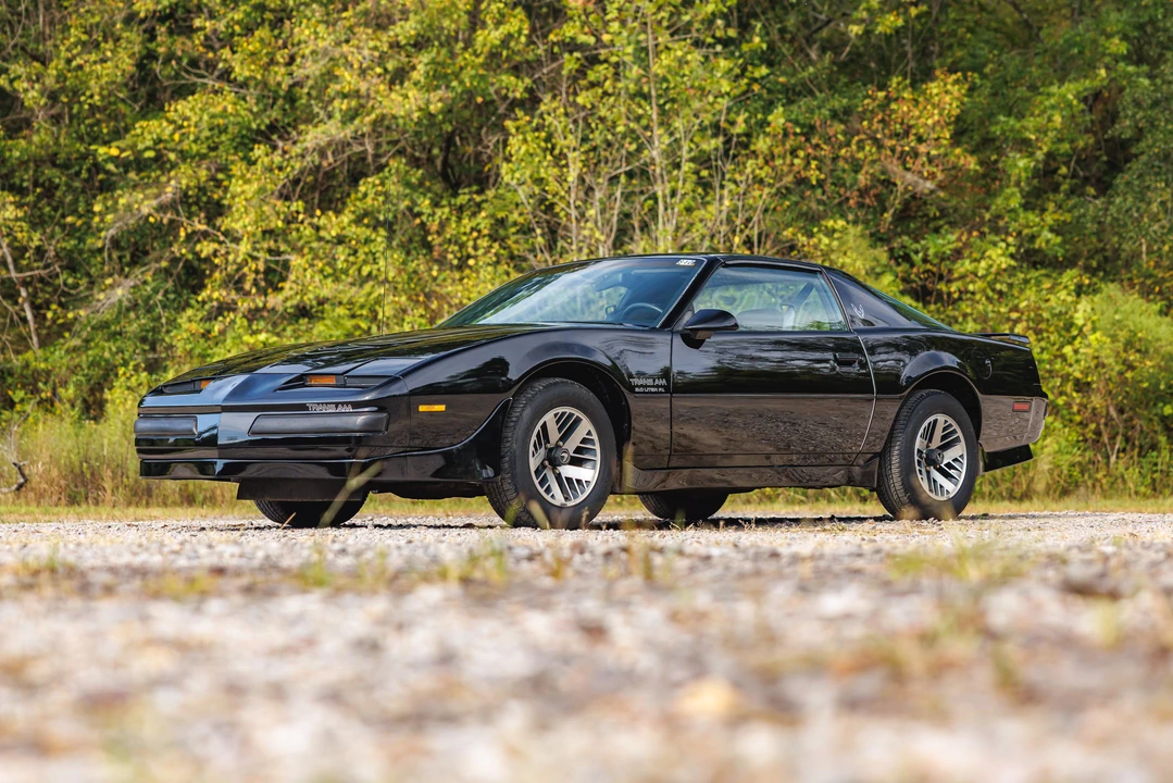 1985 Pontiac Firebird 3rd Gen - Image 3 of 31