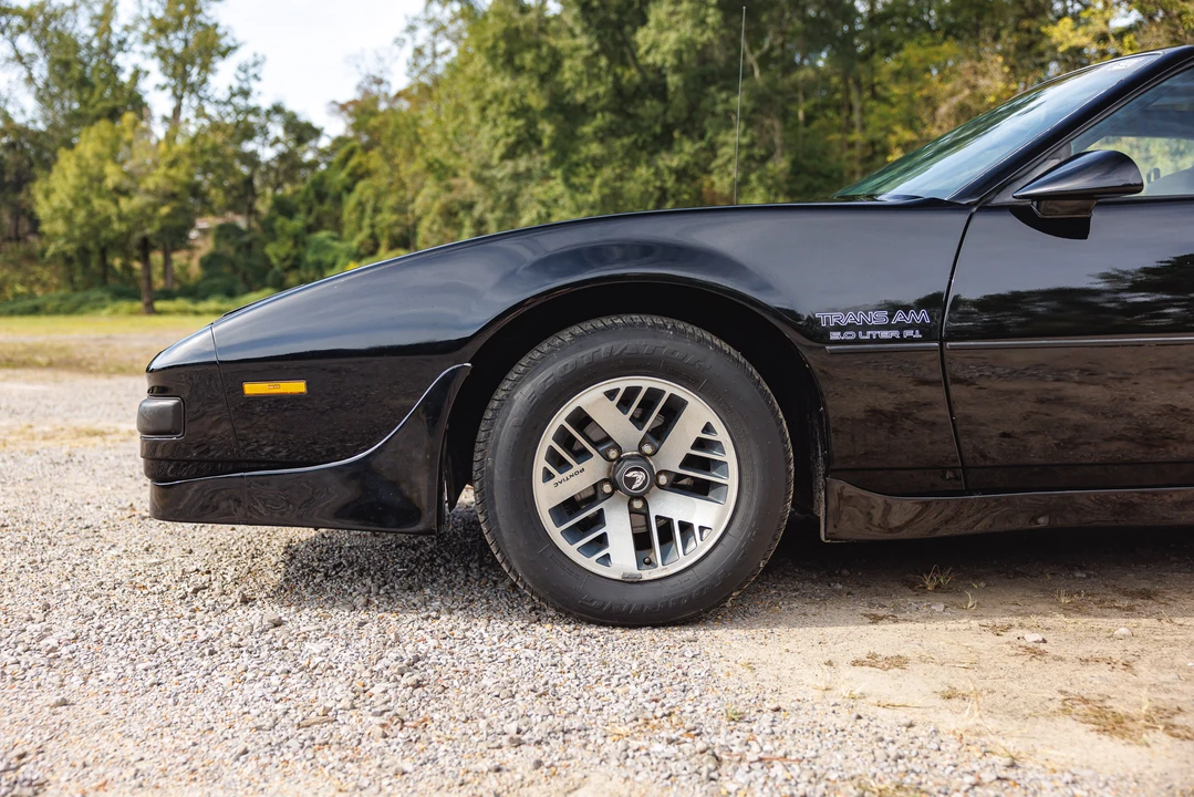 1985 Pontiac Firebird 3rd Gen - Image 15 of 31