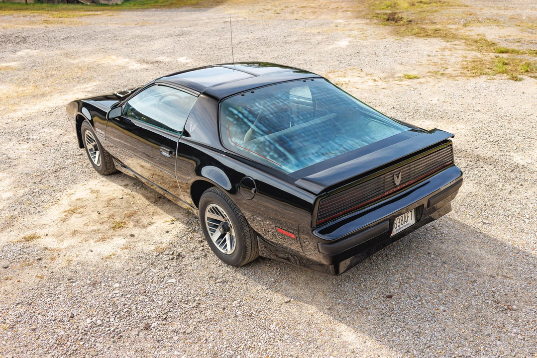 1985 Pontiac Firebird 3rd Gen - Image 6 of 31