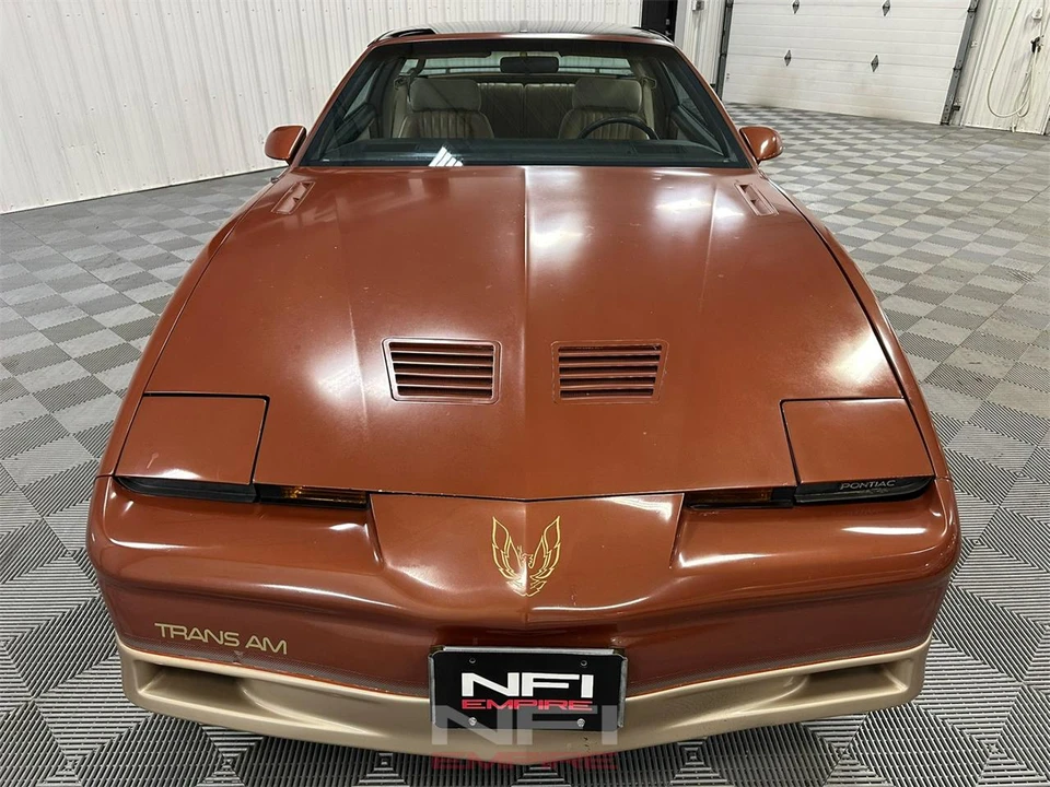 1985 Pontiac Firebird 3rd Gen - Image 4 of 31