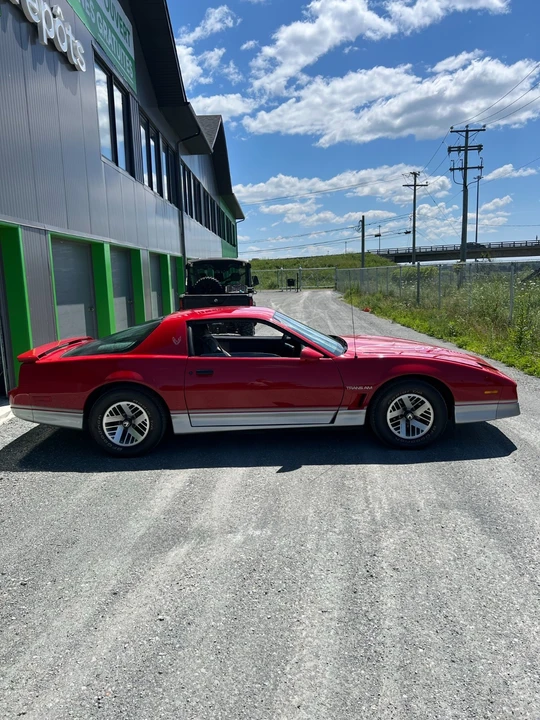 1985 Pontiac Firebird Trans Am 3rd Gen - Image 2 of 8