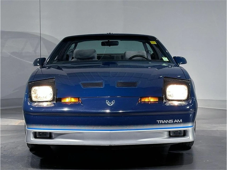1985 Pontiac Firebird 3rd Gen - Image 20 of 31