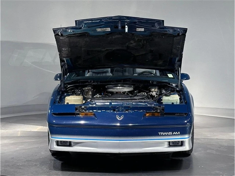 1985 Pontiac Firebird 3rd Gen - Image 25 of 31