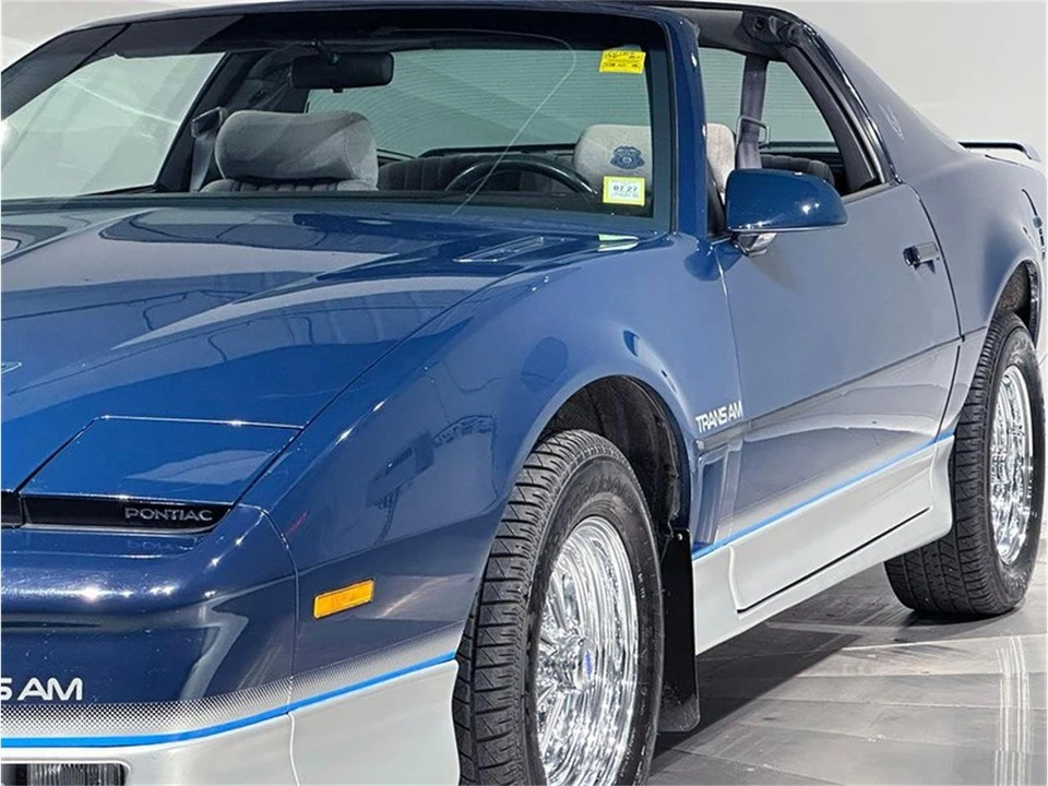 1985 Pontiac Firebird 3rd Gen - Image 14 of 31