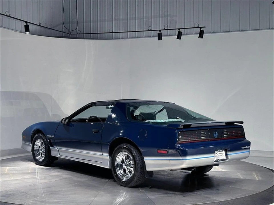 1985 Pontiac Firebird 3rd Gen - Image 7 of 31