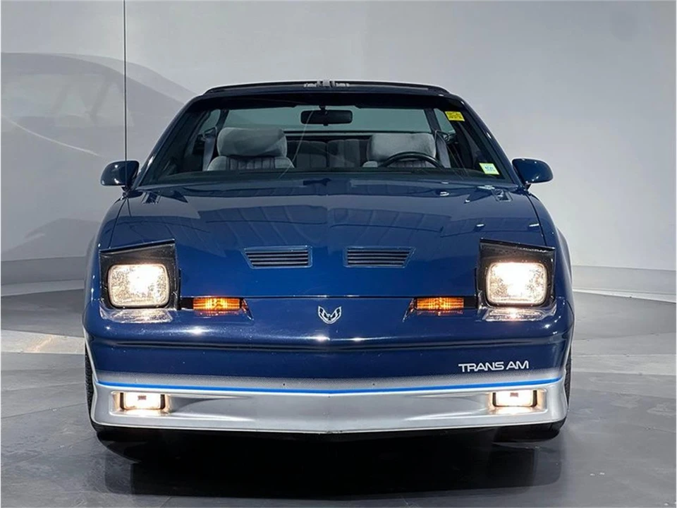 1985 Pontiac Firebird 3rd Gen - Image 22 of 31