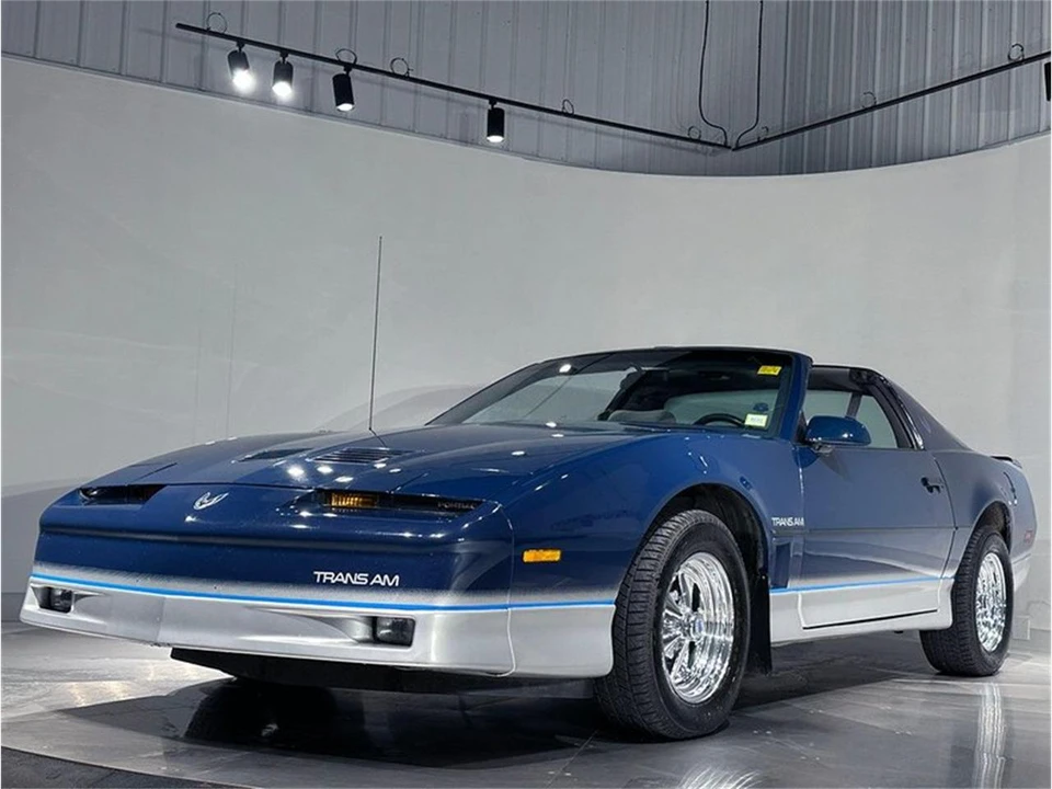 1985 Pontiac Firebird 3rd Gen - Image 18 of 31