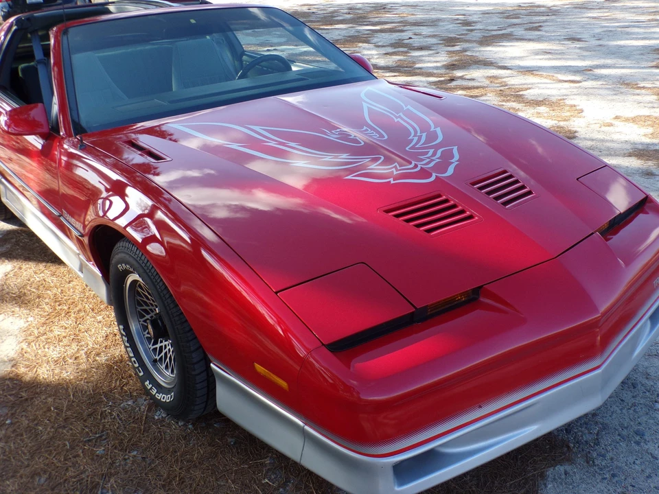 1985 Pontiac Firebird 3rd Gen - Image 26 of 31