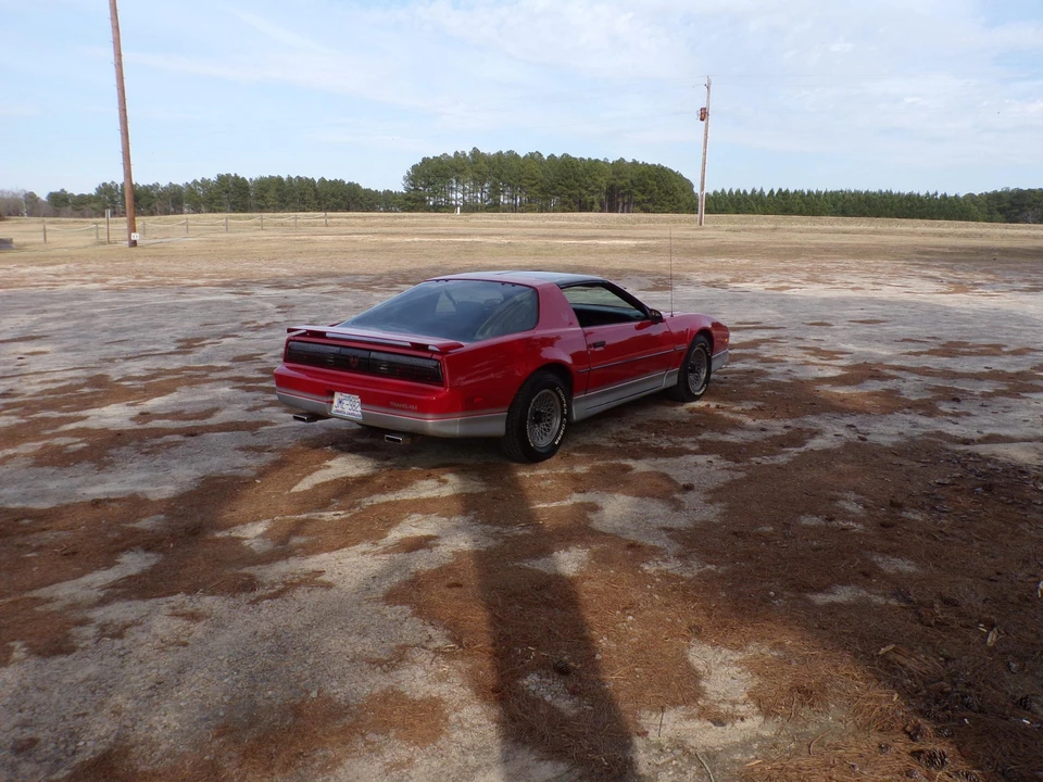 1985 Pontiac Firebird 3rd Gen - Image 8 of 31