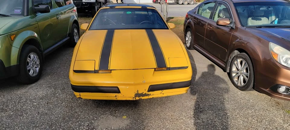 1985 Pontiac Firebird 3rd Gen - Image 4 of 17