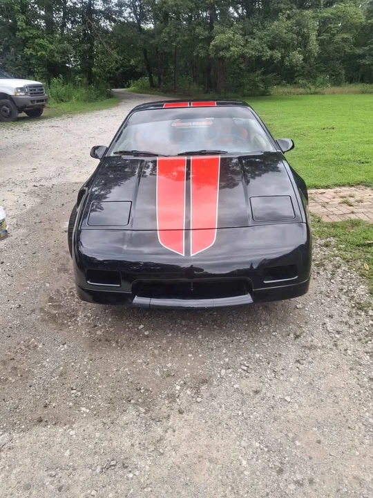 1985 Pontiac Firebird 3rd Gen - Image 10 of 11