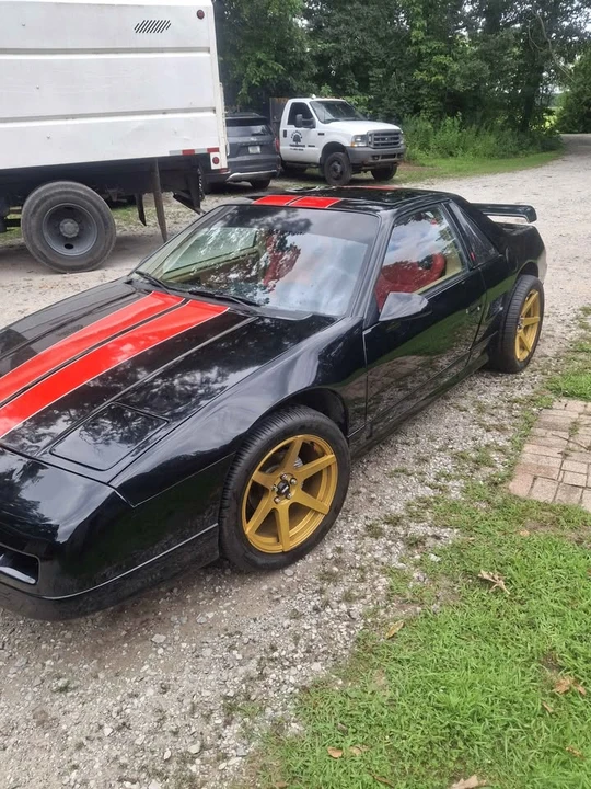 1985 Pontiac Firebird 3rd Gen - Image 9 of 11